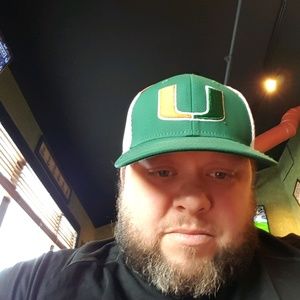 Meet your Posher, Tom